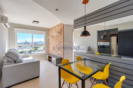 Apartamento com 2 Quartos à venda, 59m² no Cavalhada, Porto Alegre