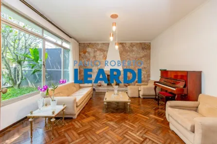 Casa com 3 Quartos à venda, 142m² no Santo Amaro, São Paulo