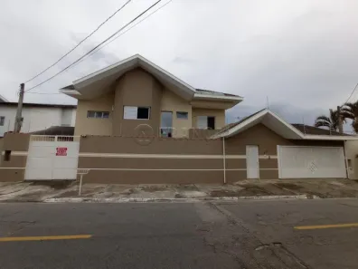 Sobrado com 3 Quartos à venda, 330m² no Jardim Santa Maria, Jacareí