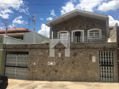 Casa com 3 Quartos à venda, 270m² no Jardim Tannus, Jundiaí