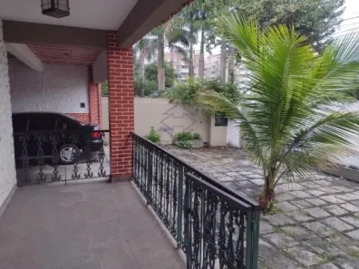  com 4 Quartos à venda, 800m² no Badu, Niterói