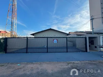 Casa com 2 Quartos para alugar, 60m² no Vila Lucy, Goiânia