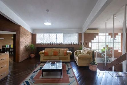 Imóvel Comercial à venda, 287m² no Vila Pirajussara, São Paulo