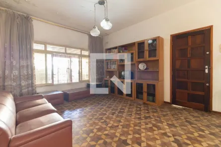 Casa com 3 Quartos à venda, 204m² no Vila Arapuã, São Paulo