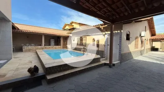 Casa com 3 Quartos à venda, 456m² no Serra Grande, Niterói