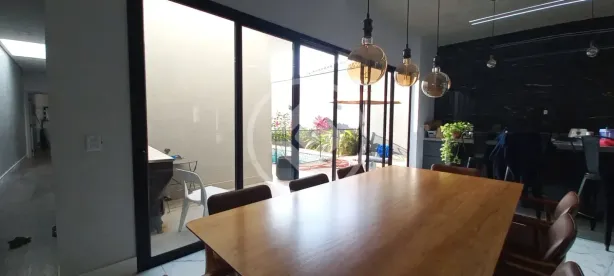Casa com 3 Quartos à venda, 220m² no Pinheirinho, Vinhedo