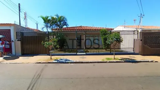 Casa com 4 Quartos à venda, 264m² no Centro, São Carlos