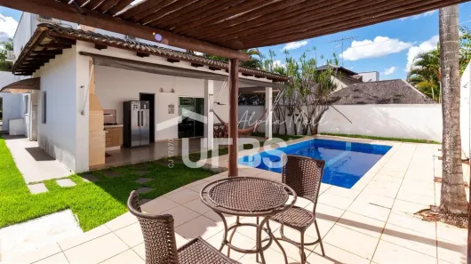 Sobrado com 4 Quartos à venda, 252m² no Loteamento Portal do Sol I, Goiânia