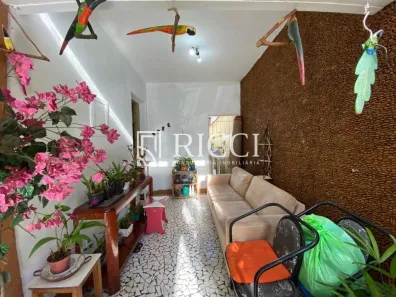 Casa com 3 Quartos à venda, 200m² no Gonzaga, Santos