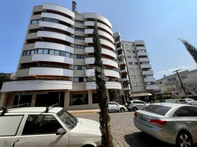 Apartamento com 3 Quartos à venda, 211m² no Centro, Farroupilha