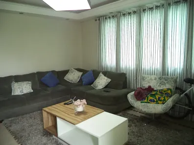 Sobrado com 4 Quartos à venda, 200m² no Vila Pires, Santo André