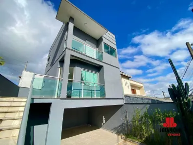 Sobrado com 3 Quartos à venda, 145m² no Vila São Sebastião, Mogi das Cruzes