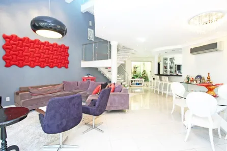 Casa de Condomínio com 4 Quartos à venda, 298m² no Sarandi, Porto Alegre