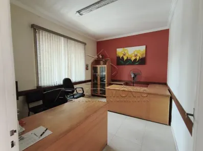 Casa com 3 Quartos à venda, 218m² no Vila Carvalho, Sorocaba