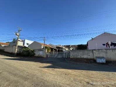 Casa com 2 Quartos à venda, 100m² no Piriquitos, Ponta Grossa