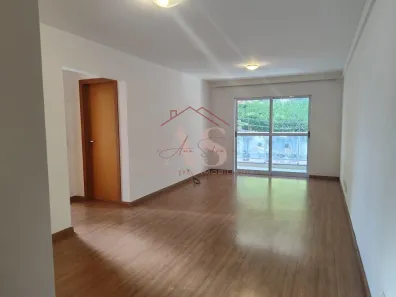 Apartamento com 2 Quartos para alugar, 83m² no Várzea, Teresópolis