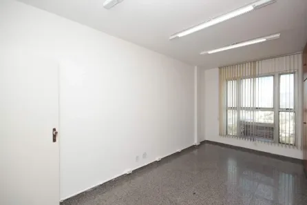 Imóvel Comercial para alugar, 69m² no Estoril, Belo Horizonte