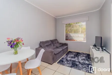 Casa com 2 Quartos à venda, 99m² no Floresta, Porto Alegre