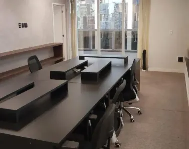 Sala Comercial à venda, 303m² no Jardim das Acácias, São Paulo