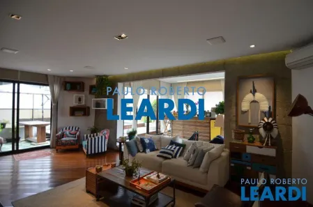 Apartamento com 3 Quartos à venda, 260m² no Real Parque, São Paulo