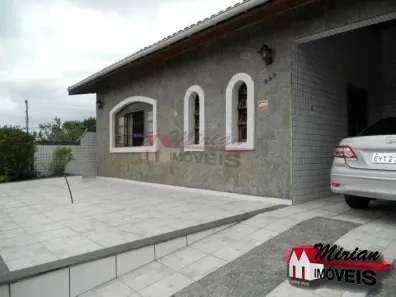 Casa com 3 Quartos à venda, 140m² no Centro, Peruíbe