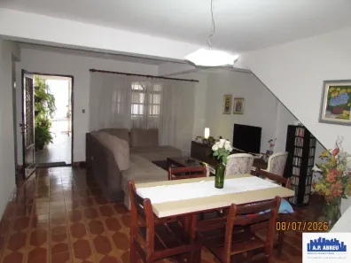 Sobrado com 4 Quartos à venda, 130m² no Vila Araguaia, São Paulo