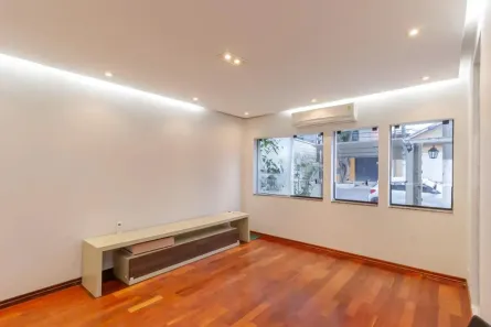 Casa com 3 Quartos à venda, 160m² no Planalto Paulista, São Paulo