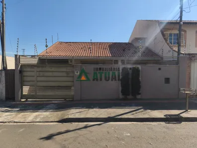 Casa com 3 Quartos à venda, 145m² no Califórnia, Londrina