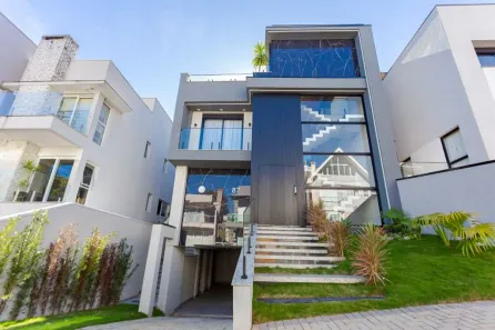 Casa de Condomínio com 3 Quartos à venda, 334m² no Santa Quitéria, Curitiba