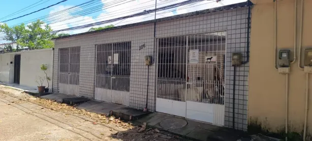 Casa com 5 Quartos à venda, 260m² no Imbiribeira, Recife