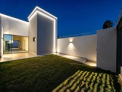 Casa com 3 Quartos à venda, 100m² no Parque Residencial Rita Vieira, Campo Grande