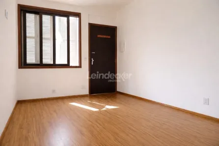 Apartamento com 1 Quarto à venda, 50m² no Medianeira, Porto Alegre