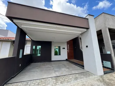 Sobrado com 4 Quartos para alugar, 130m² no SIM, Feira de Santana