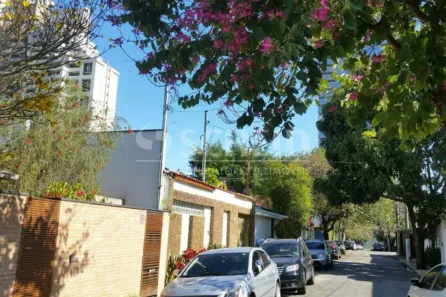 Casa com 4 Quartos para alugar, 212m² no Cidade Monções, São Paulo