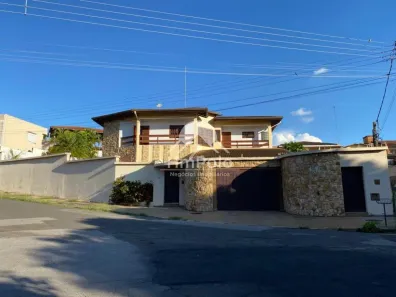 Sobrado com 4 Quartos à venda, 598m² no Jardim Chapadão, Campinas