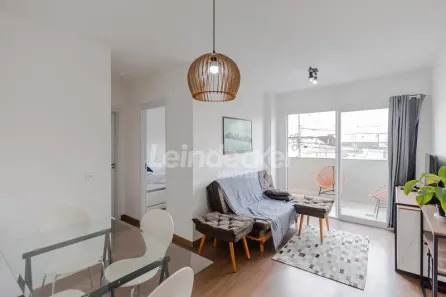 Apartamento com 2 Quartos para alugar, 70m² no Passo da Areia, Porto Alegre
