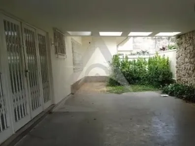 Imóvel Comercial com 9 Quartos para alugar, 300m² no Centro, Campinas