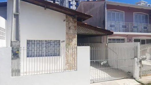 Casa com 2 Quartos à venda, 85m² no Canto, Florianópolis