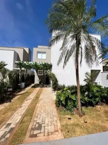 Casa de Condomínio com 4 Quartos à venda, 150m² no Jardins Berlim, Senador Canedo