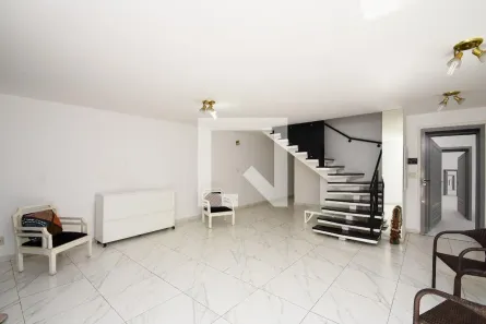 Casa com 3 Quartos à venda, 240m² no Sumaré, São Paulo