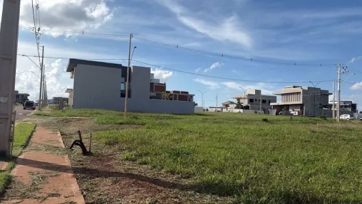 Lote/Terreno à venda, 300m² no Brasília, Cascavel