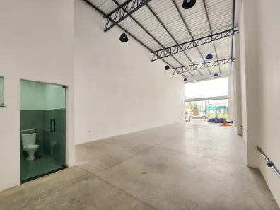 Galpão/Depósito/Armazém para alugar, 330m² no Aragarça, Londrina