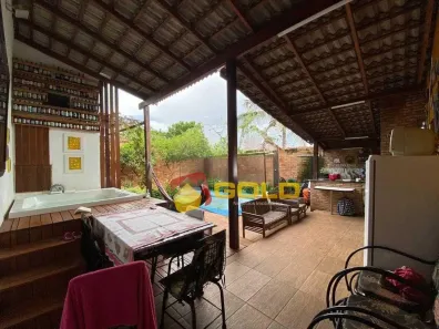 Casa com 4 Quartos à venda, 229m² no Santa Luzia, Uberlândia