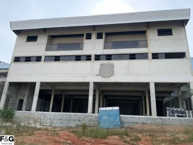 Galpão/Depósito/Armazém à venda, 1500m² no Vila Liviero, São Paulo