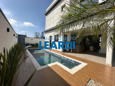 Casa de Condomínio com 4 Quartos à venda, 232m² no Cézar de Souza, Mogi das Cruzes