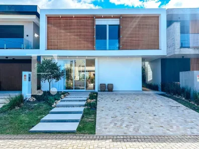 Sobrado com 4 Quartos à venda, 203m² no Remanso, Xangri-lá