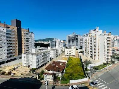 Apartamento com 3 Quartos à venda, 94m² no Itacorubi, Florianópolis
