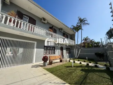 Casa com 5 Quartos à venda, 245m² no Jardim das Américas, Curitiba