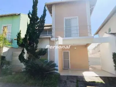 Casa de Condomínio com 3 Quartos para alugar, 135m² no Condomínio Veredas, Taubaté