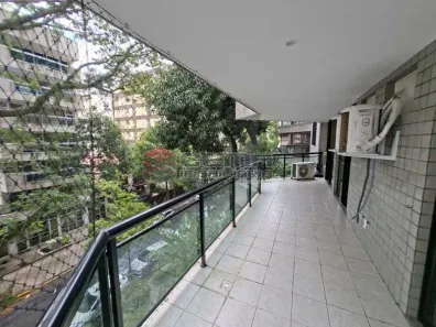 Apartamento com 3 Quartos para alugar, 122m² no Laranjeiras, Rio de Janeiro